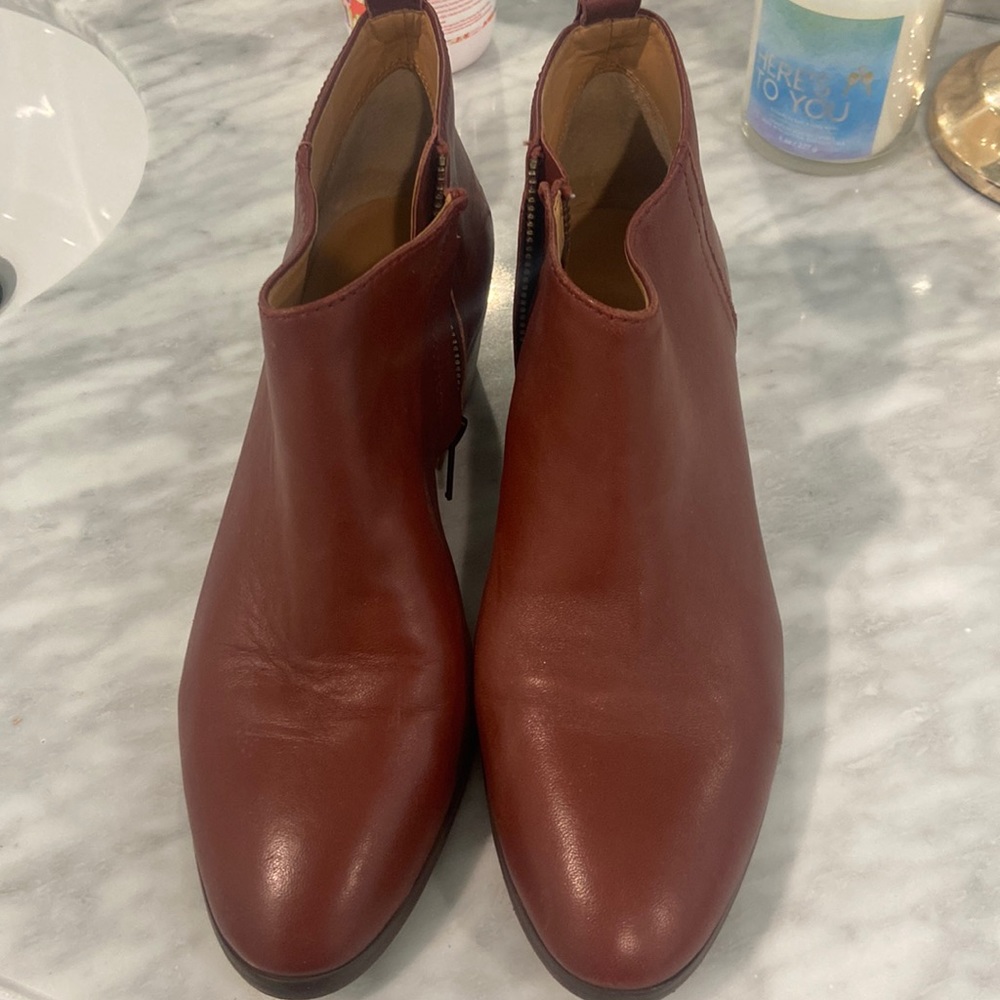 JCrew Real Leather Womens 8.5 Heeled Booties